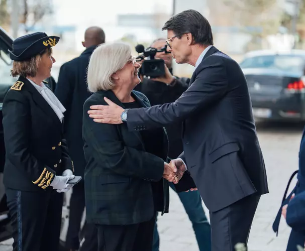 Catherine Vautrin, Ministre du Travail, de la Santé et des Solidarités en visite au Grand Charles !
